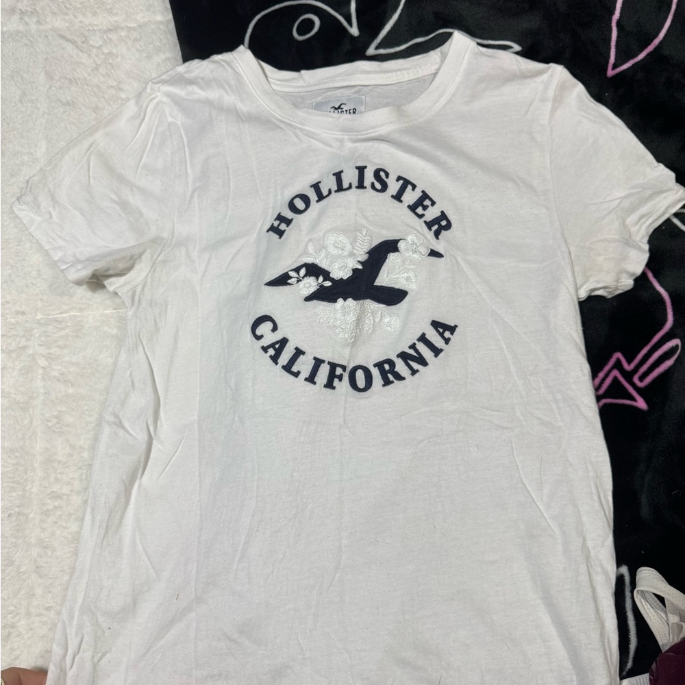 Hollister White Embroidered Logo Tee